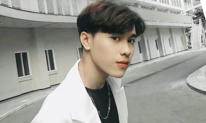 Nam sinh học ngành du lịch nhưng lại đam mê thời trang - ảnh 4