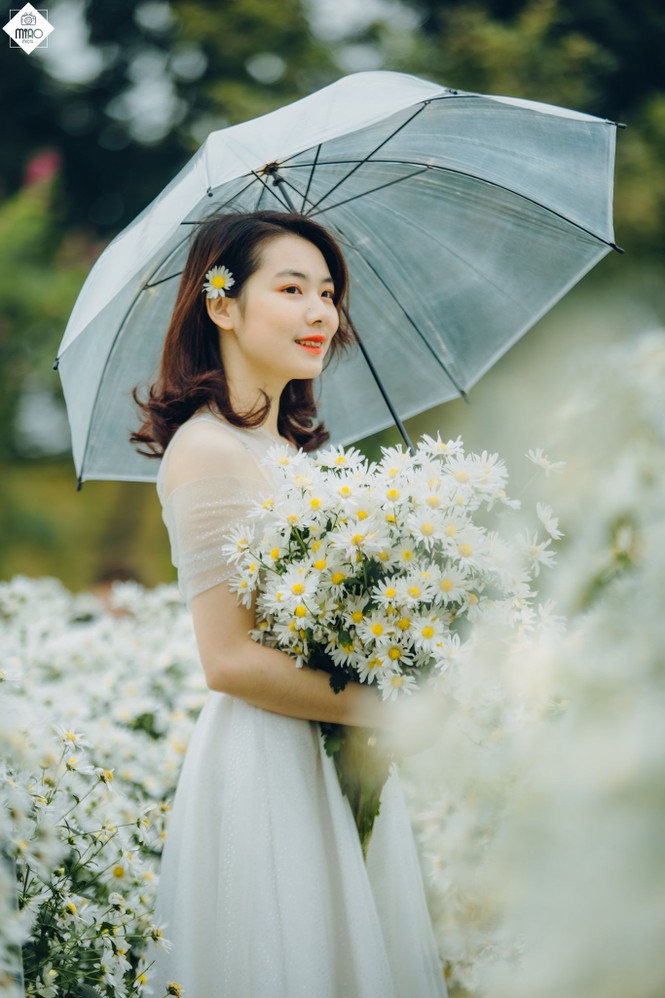 Nữ sinh “chăn nuôi” duyên dáng, tích cực trong hoạt động Đoàn - Hội - ảnh 1