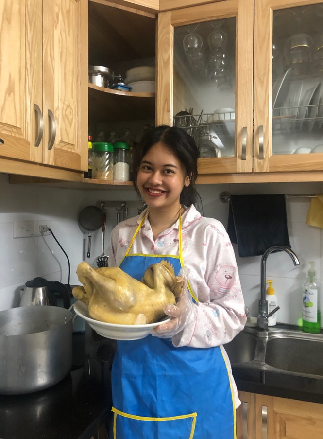 Đón Tết đặc biệt của hot girl Đại học Luật - ảnh 7