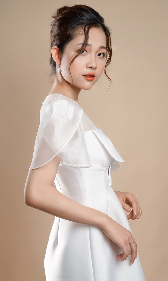 Nữ sinh Ngoại giao khát khao trở thành MC/BTV muốn sở hữu dự án kinh doanh riêng và hoàn thành ước mơ du học - ảnh 7