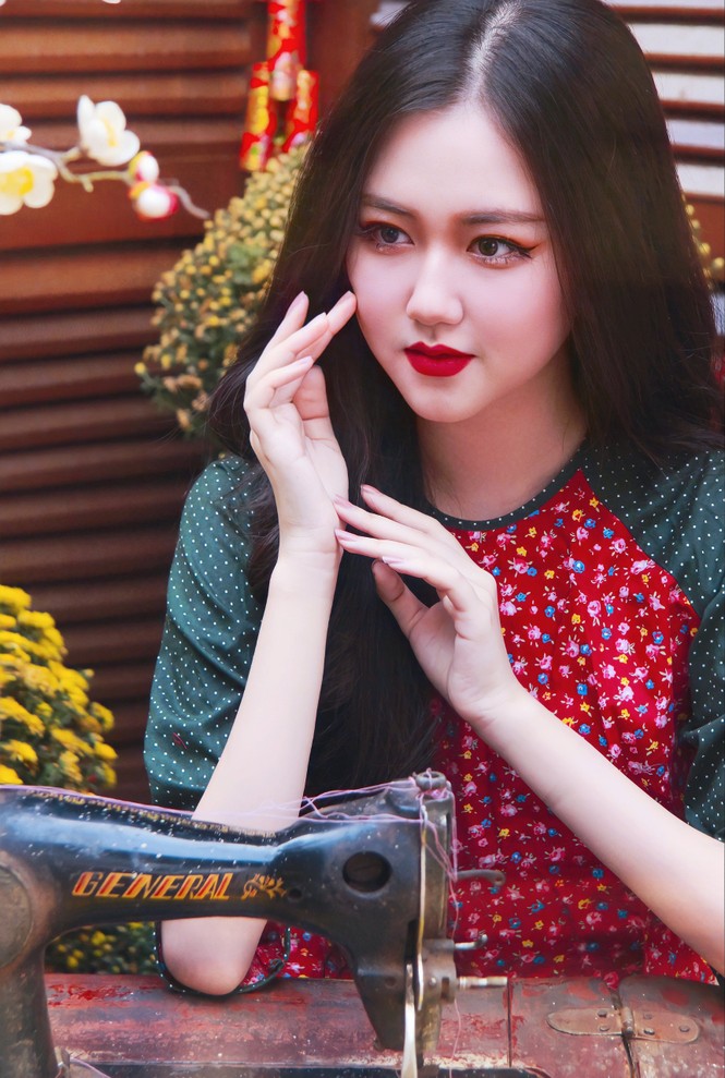 ‘Không thể rời mắt’ bộ ảnh chào Xuân đầy màu sắc của thiếu nữ 16 tuổi - ảnh 2