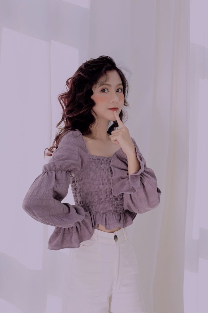 Nữ sinh điện ảnh gây ấn tượng bởi bộ ảnh Tết bên áo Tấc Việt phục - ảnh 16
