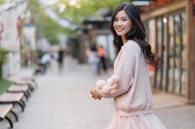Nữ sinh điện ảnh gây ấn tượng bởi bộ ảnh Tết bên áo Tấc Việt phục - ảnh 18