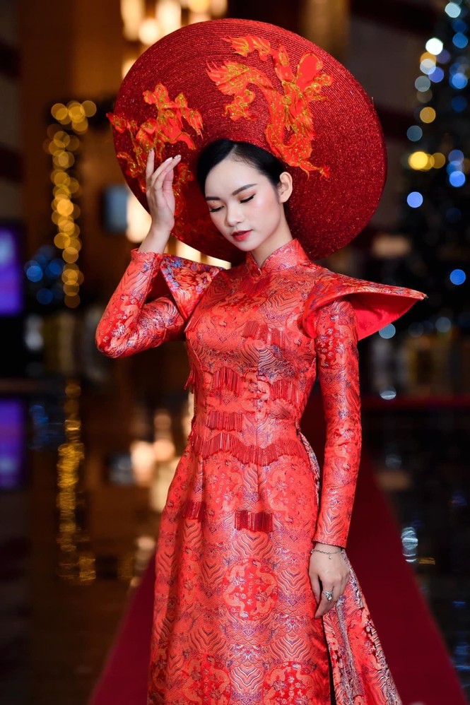 Đón Tết trong một bối cảnh kỳ lạ - ảnh 2