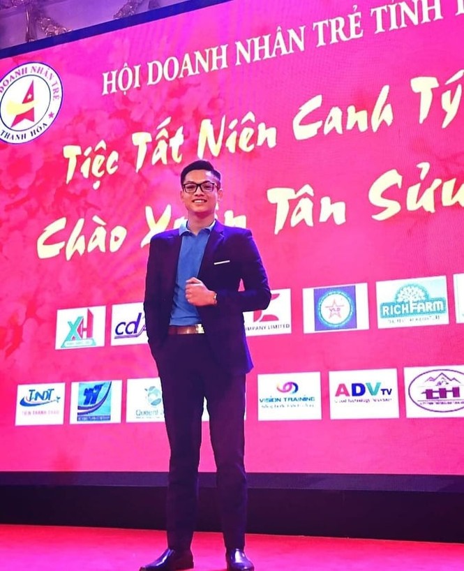 Phó Chủ tịch CLB sinh viên “Nhà doanh nghiệp tương lai” vươn lên từ câu chuyện gia đình - ảnh 8