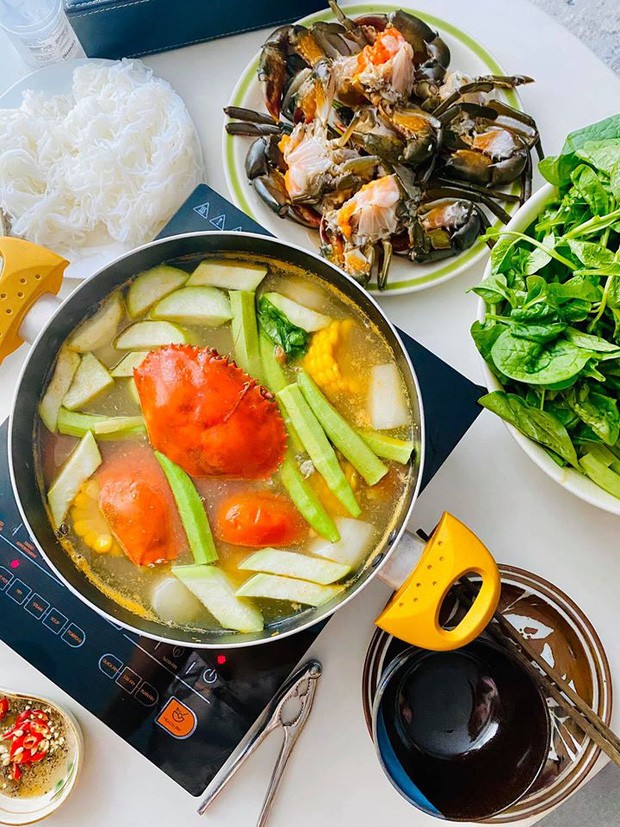 Sao Việt trổ tài nấu ăn khi ở nhà cách ly - ảnh 7
