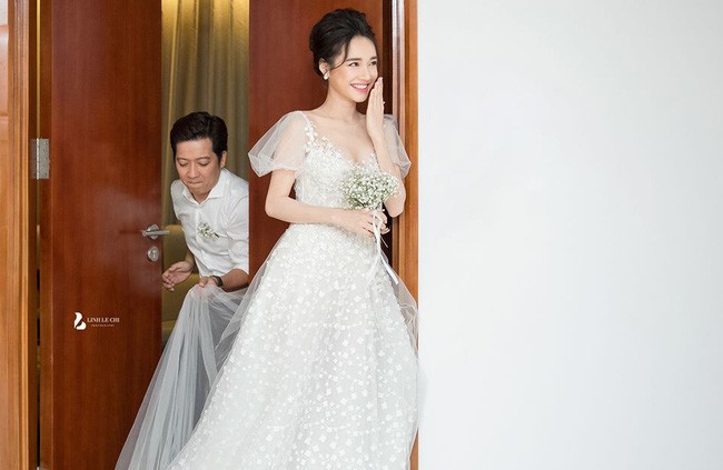 Trường Giang yêu chiều Nhã Phương hết mực - ảnh 2