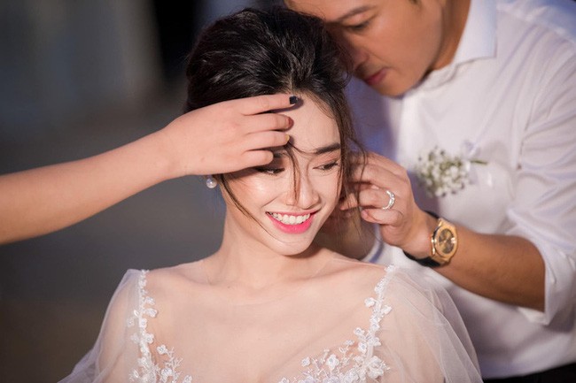 Trường Giang yêu chiều Nhã Phương hết mực - ảnh 4