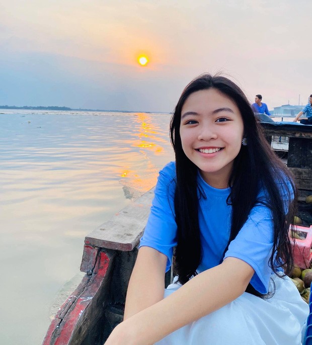 Con gái Quyền Linh được khen xinh đẹp như Hoa hậu tương lai - ảnh 2
