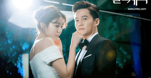 Dù hơn kém nhau cả chục tuổi nhưng các cặp đôi này vẫn khiến khán giả mê đắm - ảnh 3