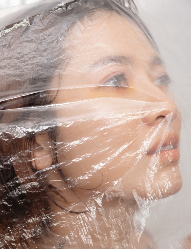 Oanh Kiều gây bất ngờ khi giãi bày tâm sự hộ những chiếc túi nhựa vô tội - ảnh 4