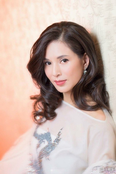 Mỹ nhân “Anh hùng xạ điêu” bị chê bai miệt thị vì không kết hôn sinh con - ảnh 2