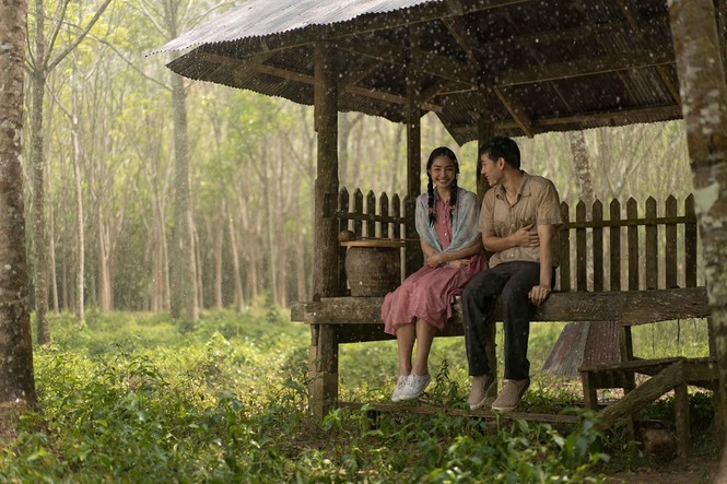“Cơn mưa tình đầu”: Tình đầu bao giờ cũng để lại những hoài niệm đẹp đẽ nhất - ảnh 1