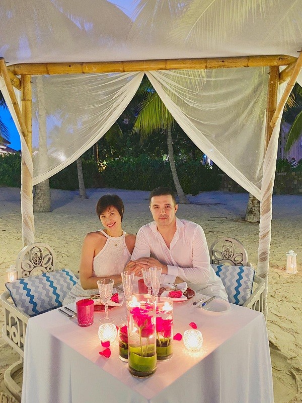 Kỷ niệm một năm ngày cưới, Phương Mai được chồng tặng cho món quà đắt giá - ảnh 2