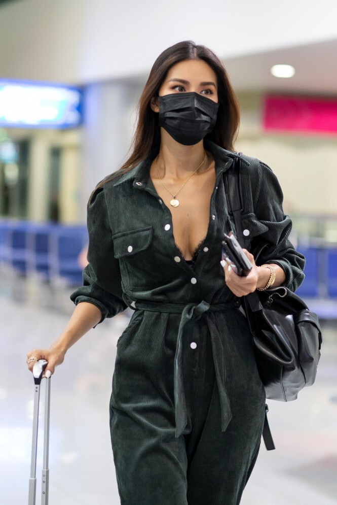Học ngay sao Việt các tuyệt chiêu phối đồ để đeo khẩu trang mà vẫn sành điệu - ảnh 6