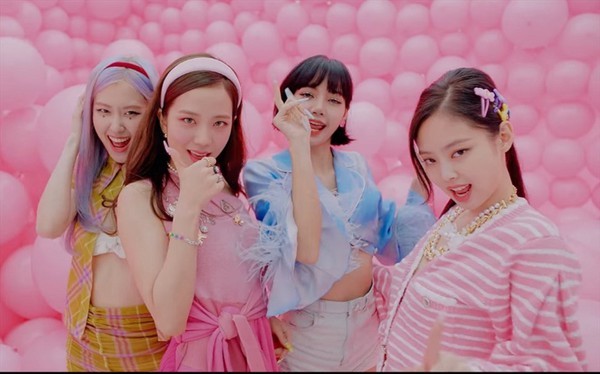 Full album còn chưa ra, fan riêng của BLACKPINK đã tranh cãi dữ dội và mong nhóm tan rã - ảnh 3