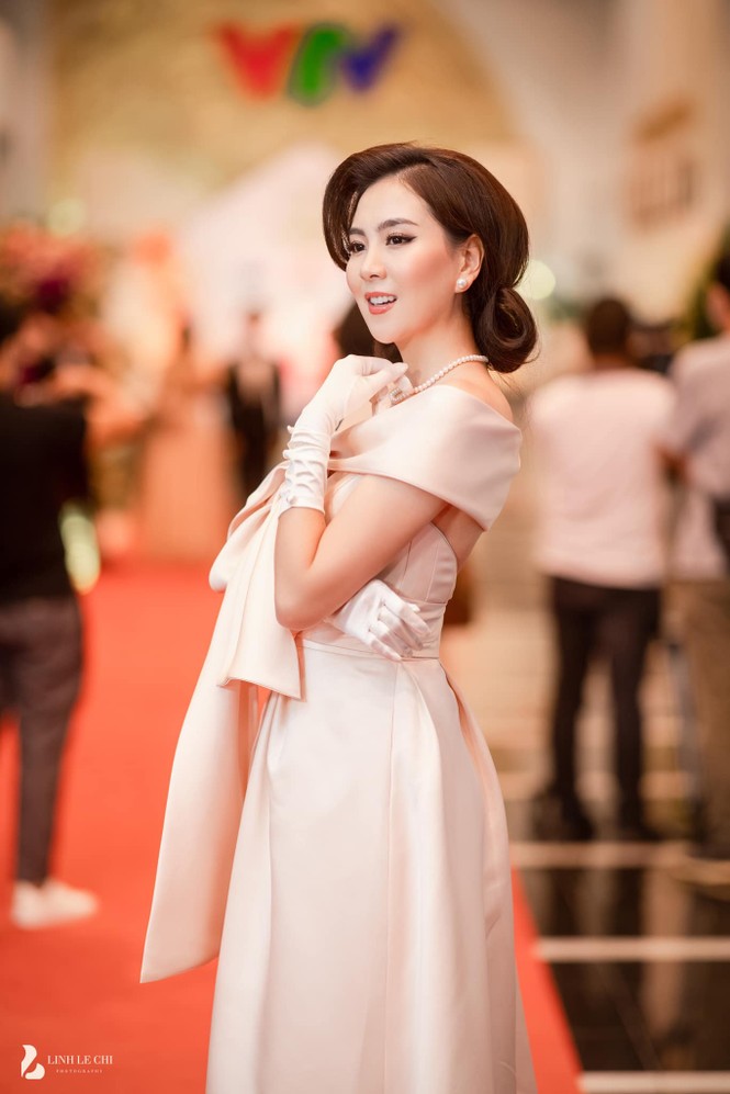 Rời đi trước khi VTV Awards kết thúc, Mai Ngọc bị nghi bỏ về vì không được giải - ảnh 2