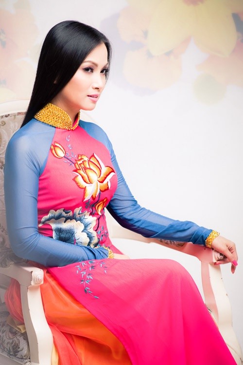 Sở hữu tài sản hơn 1 tỷ đô-la, nghệ sĩ giàu nhất Việt Nam có gu thời trang thế nào? - ảnh 7