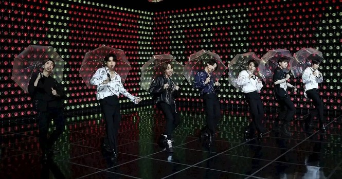 Có gì hấp dẫn đáng chú ý ở concert trực tuyến của BTS, TXT, G-Friend vào cuối tháng 9? - ảnh 1