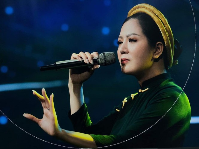 “Người con xứ Nghệ” Đinh Hiền Anh nhanh chóng có hành động giúp đỡ bà con vùng lũ - ảnh 1