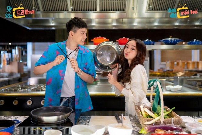 Nhiều nhóm nhạc Hàn Quốc nổi tiếng sẵn sàng khám phá ẩm thực Việt Nam qua “Ăn đi rồi kể” - ảnh 3