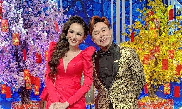 Còn gì xót xa hơn khi lịch trình cuối cùng của NS Chí Tài là chương trình chúc Tết - ảnh 2