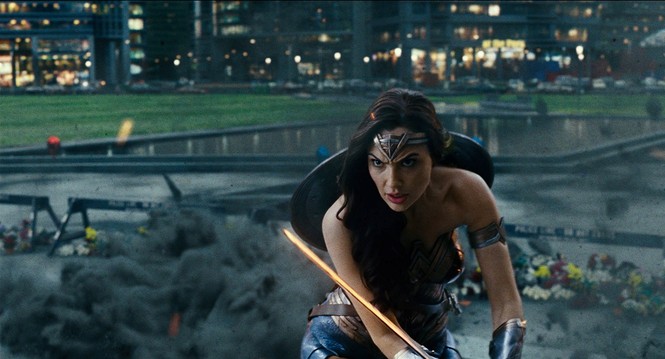 Muốn trở thành Wonder Woman, ngay Hoa hậu như Gal Gadot cũng phải đánh đổi nhiều thứ - ảnh 1