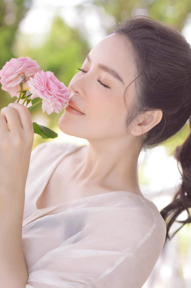 Lý Nhã Kỳ khoe mới xây biệt thự nghỉ dưỡng 50 tỷ, xứng danh đại gia số 1 showbiz - ảnh 3