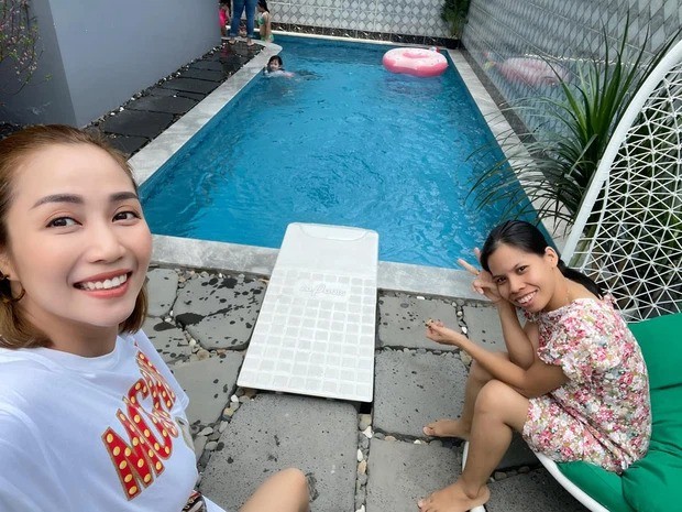 Cảm động với hình ảnh mới nhất của con gái cố diễn viên Mai Phương: Tràn đầy hạnh phúc - ảnh 3
