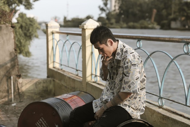 Tuấn Trần hé lộ trailer dự án mới, dự định làm ngoại truyện cho “Bố già”? - ảnh 3