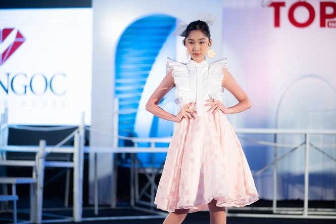 Dàn mẫu nhí khuấy đảo sắc màu tại Vietnam Top Fashion and Hair 2020 - ảnh 6