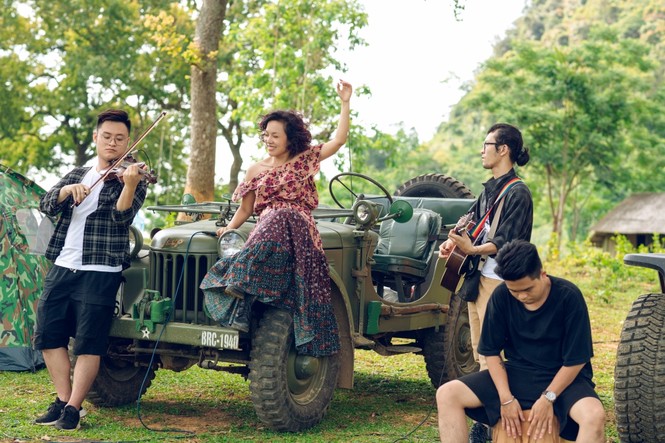 Thái Thùy Linh ra mắt hành trình “hát xuyên Việt”, kể chuyện bầm dập vì “Du Ca“ - ảnh 1