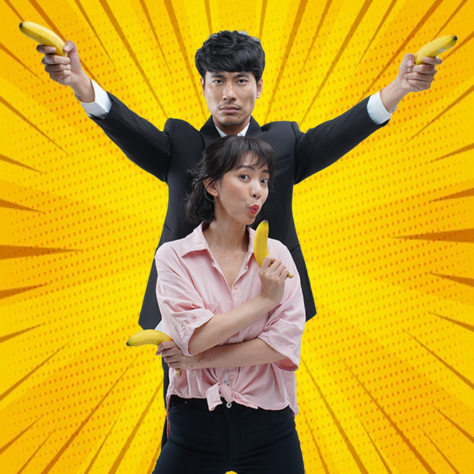 Thu Trang hóa “bà cô ế” bế Kiều Minh Tuấn chạy trốn đầu năm - ảnh 2