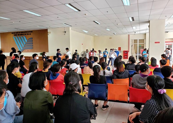50.000 thùng carton đóng đồ cho sinh viên ký túc đón người cách ly Covid-19 - ảnh 1