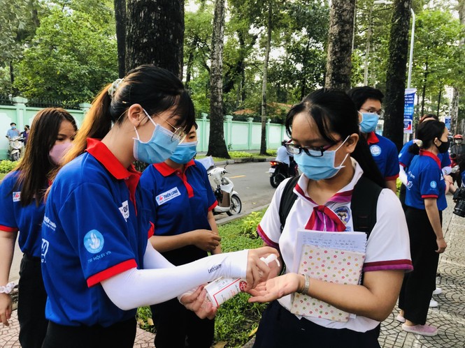 Từ 0h ngày 27/8, công bố điểm thi tốt nghiệp THPT - ảnh 1