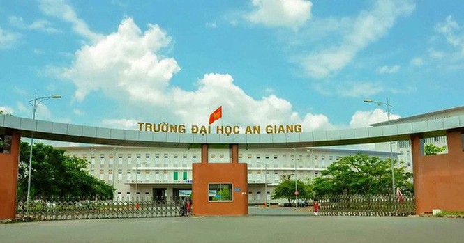 Tuyển sinh èo uột vì ồ ạt nâng cấp từ cao đẳng lên đại học - ảnh 2