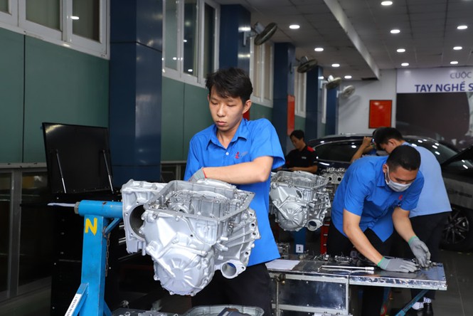 Đưa thực tiễn ngành Ô tô vào trường đại học - ảnh 1