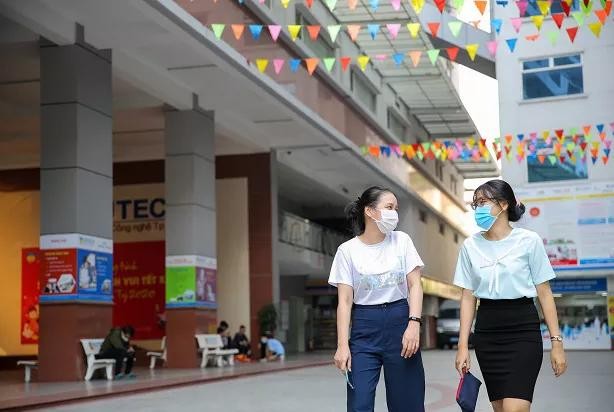 Hơn 40 tỉnh thành cho sinh viên nghỉ học vì COVID-19 - ảnh 1