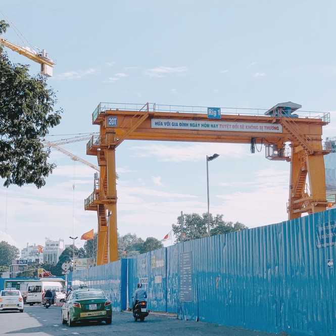 Ngắm kiến trúc sang chảnh, lung linh của Ga ngầm Nhà hát Thành phố thuộc tuyến Metro số 1 - ảnh 3