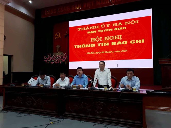 Hơn 2.000 học sinh nghỉ học vì phụ huynh phản đối nghĩa trang Thanh Tước - ảnh 1