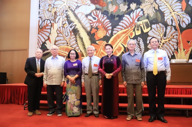 Chủ tịch Quốc hội Nguyễn Thị Kim Ngân: Báo chí là cầu nối Quốc hội với nhân dân - ảnh 2