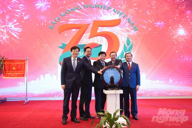 Kỷ niệm 75 năm thành lập và ra mắt hệ sinh thái Báo Nông nghiệp Việt Nam - ảnh 1