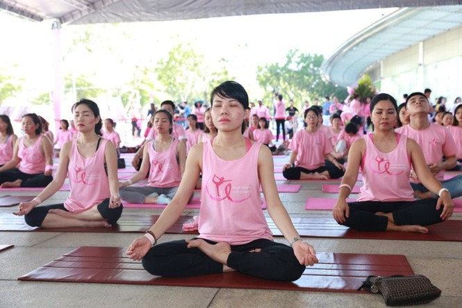 Xúc động cảnh bé gái hiến tóc tặng bệnh nhân ung thư vú - ảnh 9