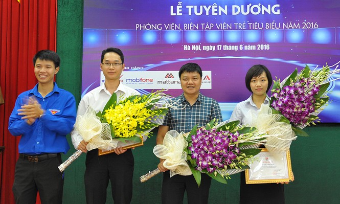 Tuyên dương 30 phóng viên, biên tập viên trẻ tiêu biểu - ảnh 5