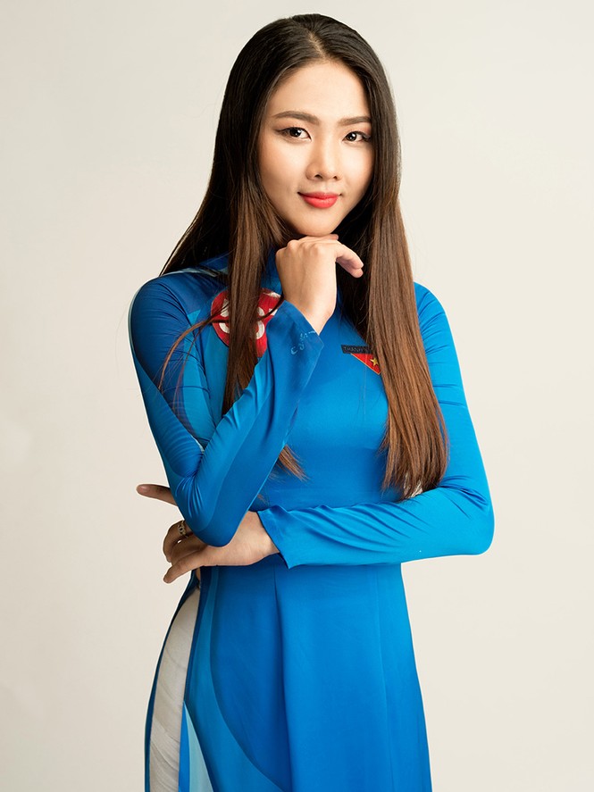 Hoa khôi Sinh viên Việt Nam rạng rỡ khoe dáng - ảnh 14