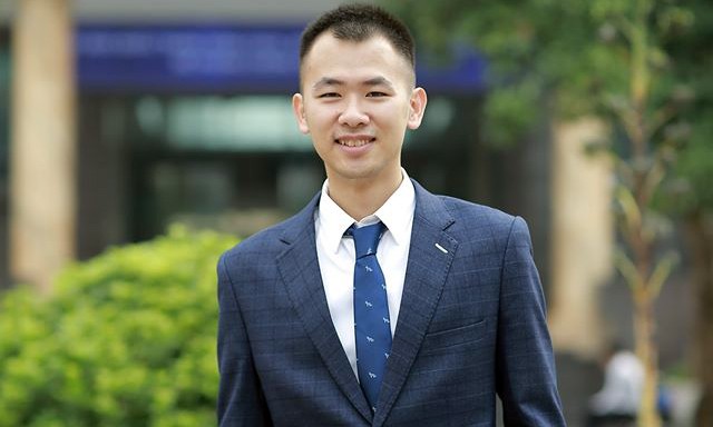 Nam sinh trường Y viết đơn tình nguyện chống dịch COVID-19 - ảnh 1