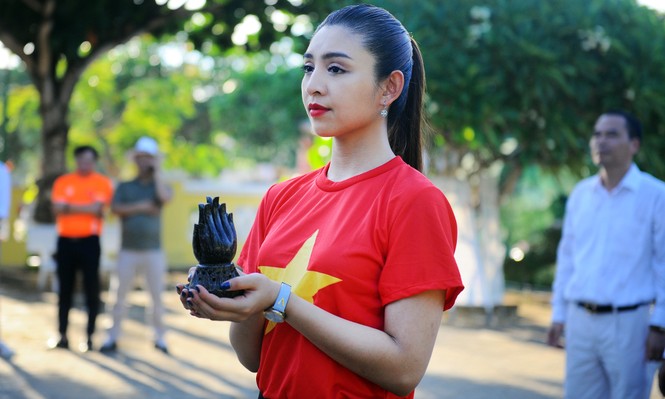 Dâng hương tượng đài đội Hoàng Sa kiêm quản Bắc Hải - ảnh 8