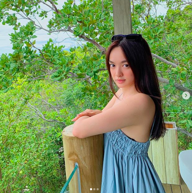 Hé lộ hình ảnh hồi bé của hot girl 10X xinh như mộng, khiến ai cũng sốc vì quá khác! - ảnh 12