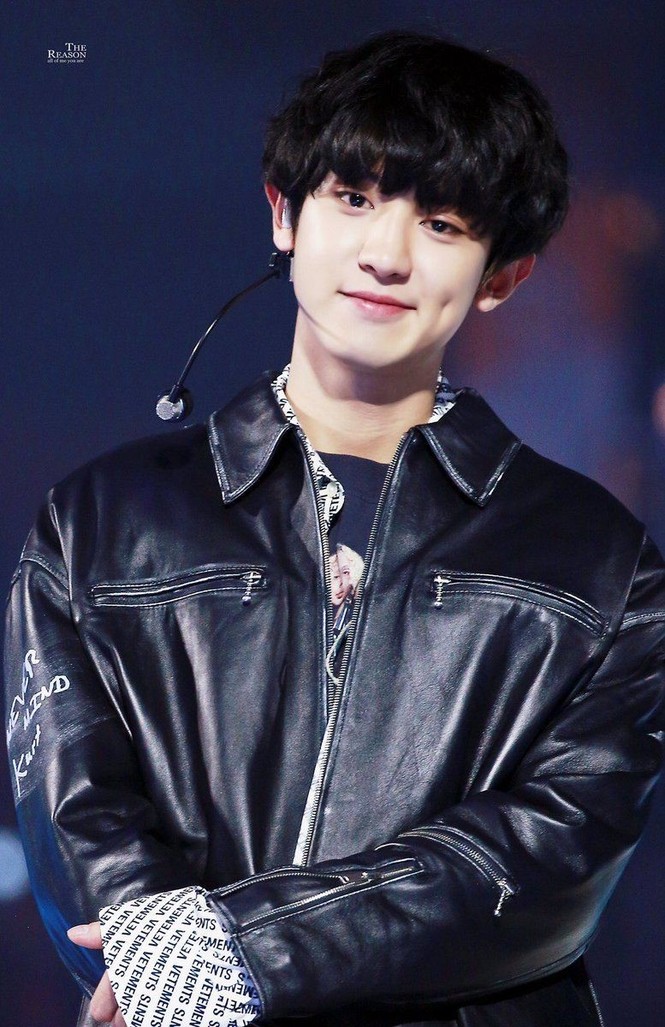 Chanyeol (EXO) lần đầu lên tiếng sau scandal bạn gái cũ tố