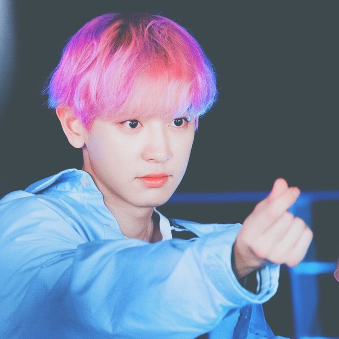 Chanyeol (EXO) lần đầu lên tiếng sau scandal bạn gái cũ tố